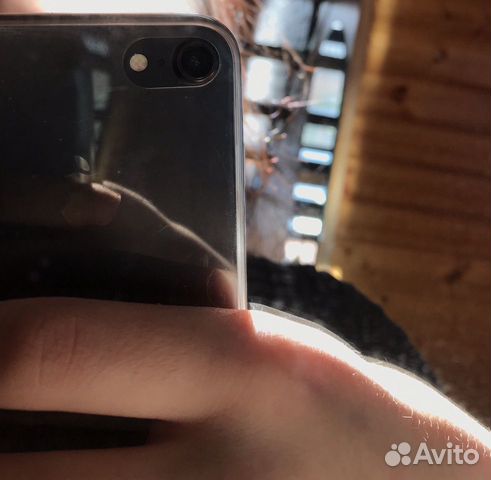 Телефон iPhone 7 black 32gb