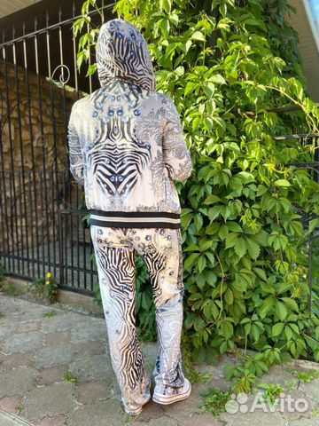 Костюм женский Костюм женский