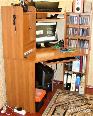 Стол компьютерный угловой Стол компьютерный угловой