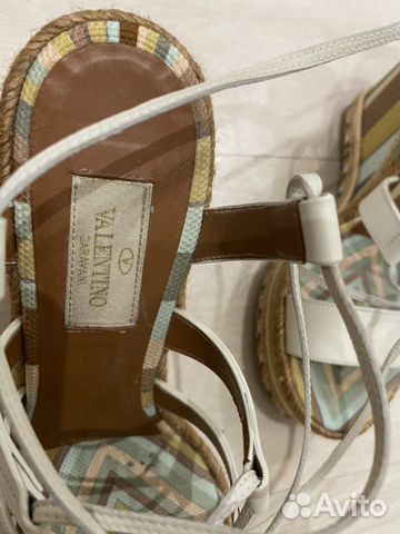 Босоножки Valentino оригинал Босоножки Valentino оригинал