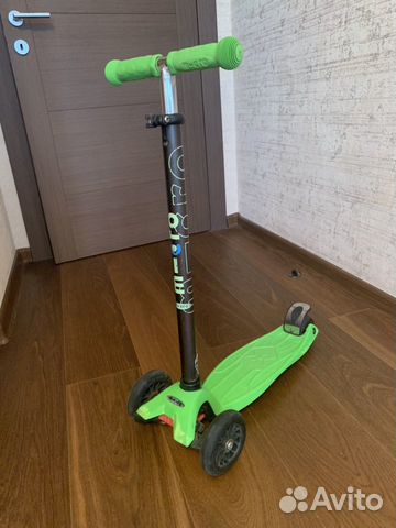 Самокат Maxi Micro Самокат Maxi Micro