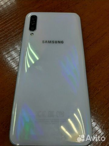 Samsung Galaxy A50