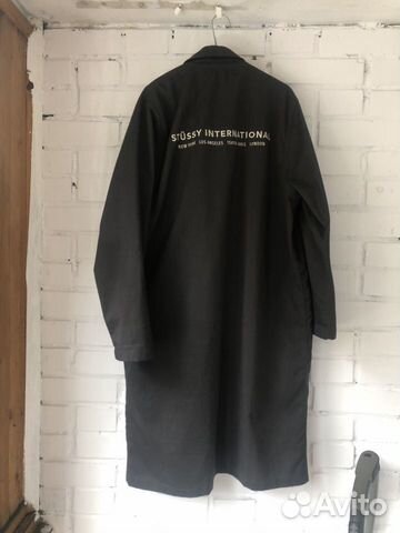 Женский легкий плащ stussy