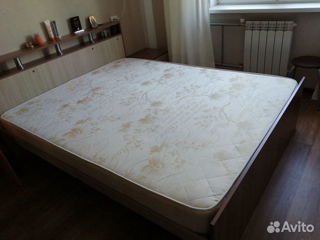 Матрас, б/у Матрас, б/у