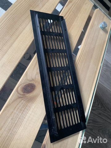 Чёрная алюминиевая решетка 25х8 см новая Чёрная алюминиевая решетка 25х8 см новая