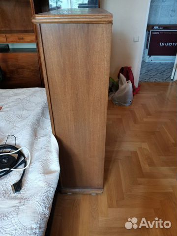 Шкаф книжный Шкаф книжный