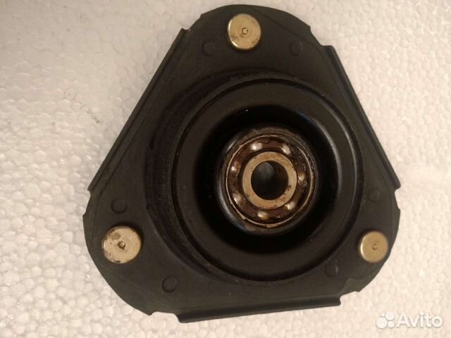 Toyota Corolla Опора Амортизатора