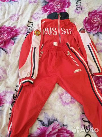 Спортивный костюм