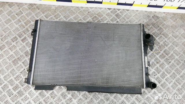 Радиатор системы охлаждения на Volkswagen Touran