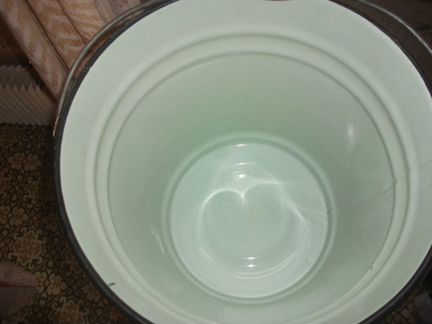 Вешалка.ведро.кастрюля СССР