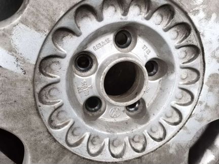 VW R16 4 диска, 7 покрышек