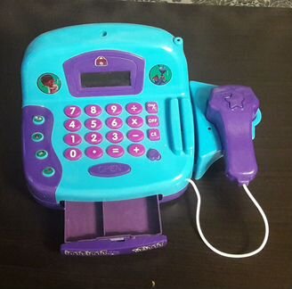 Игрушечная касса