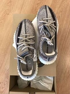 Yeezy Boost 350 V2 с Доставкой