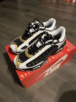 Кроссовки Nike Air Max Tailwind IV