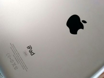 iPad wi-fi 32GB white