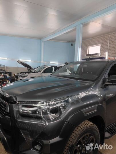 Защитная пленка на капот