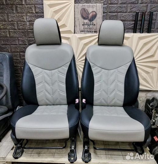 Перетяжка салона автомобиля