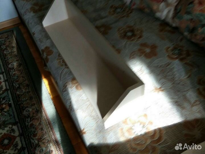 Полка книжная