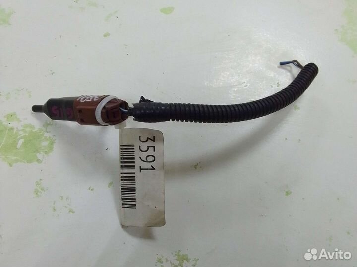 Датчик окр среды Mitsubishi Carisma