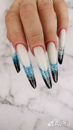 Маникюр, Наращивание ногтей