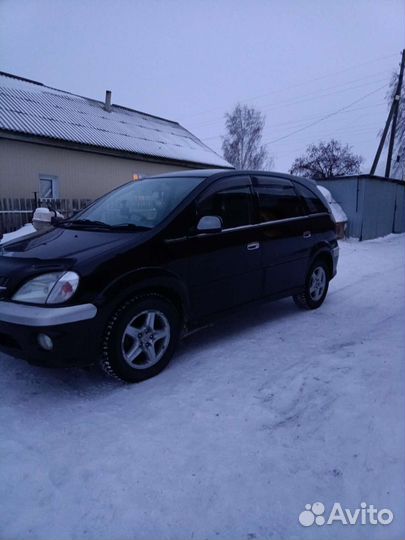 Toyota Nadia 2.0 AT, 1999, 150 000 км