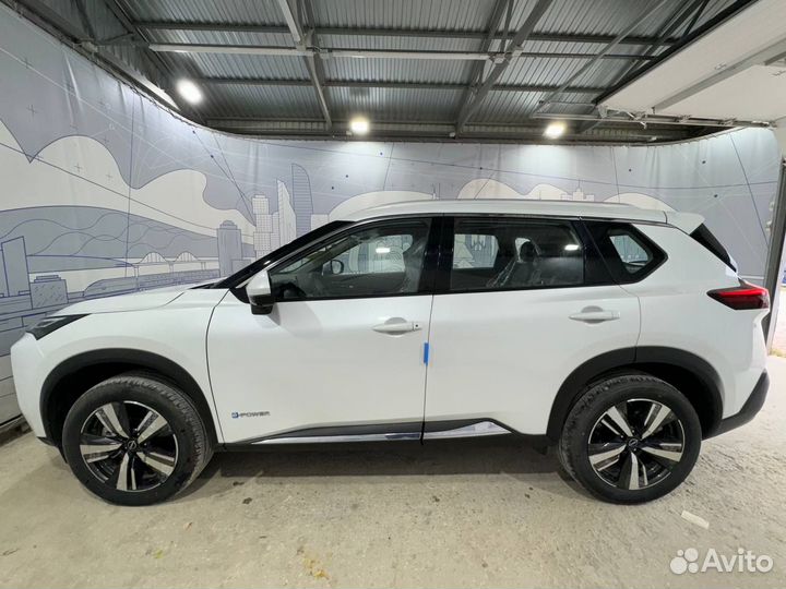 Nissan X-Trail 1.5 AT, 2023, 142 км