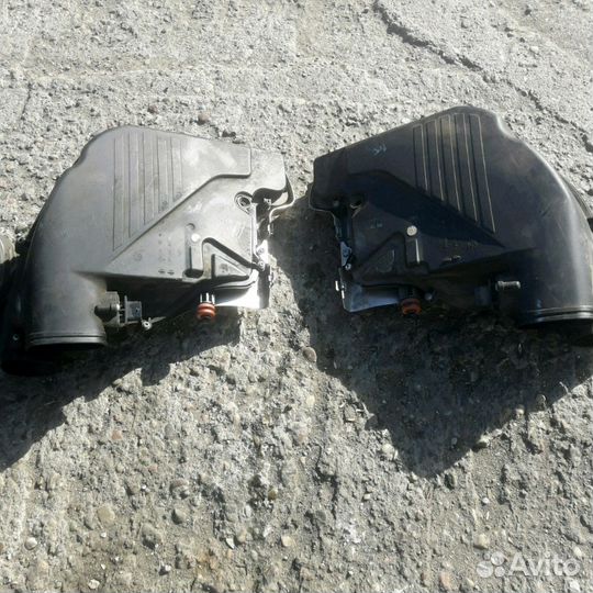 Корпус воздушного фильтра бмв 750I 2010г