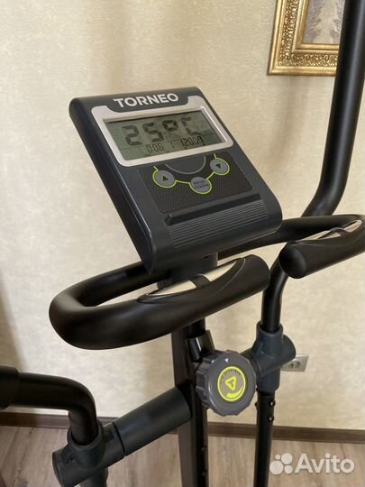 Эллиптический тренажер torneo
