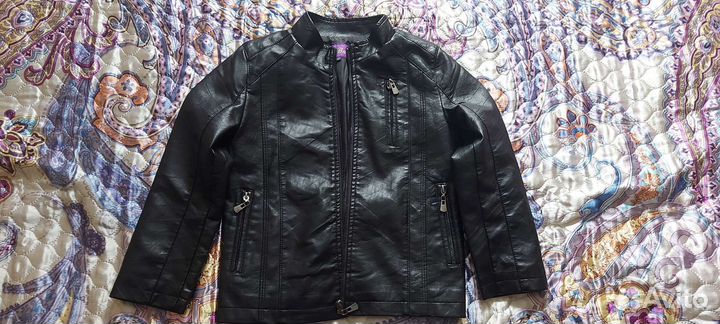 Кожаная куртка на мальчика 122