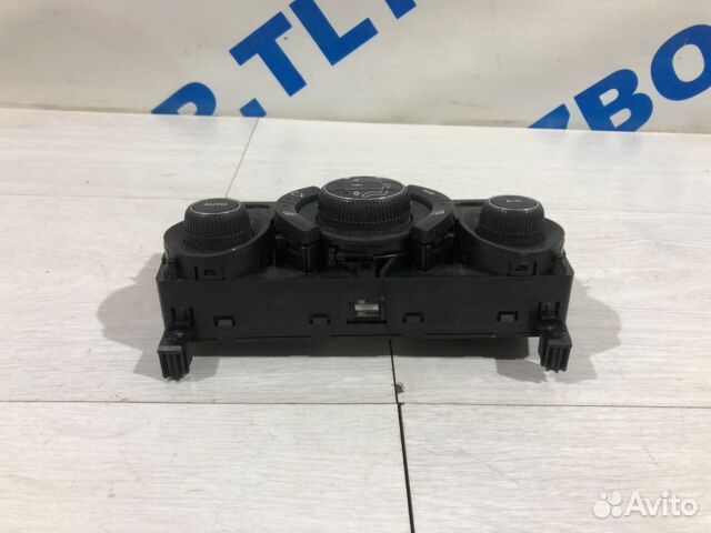 Блок климат контроля peugeot 308 1.6 ат хетчбек