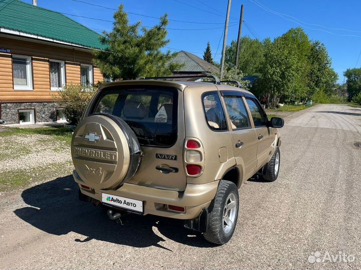 Chevrolet Niva 1.7 МТ, 2004, 186 655 км