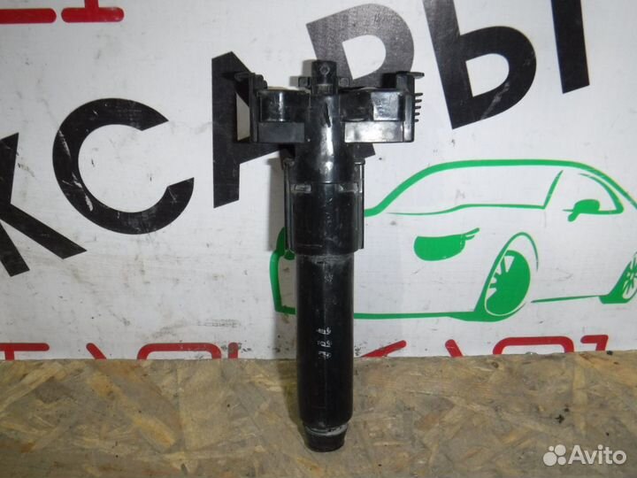 Форсунка омывателя фары левая Lexus RX (2016+)