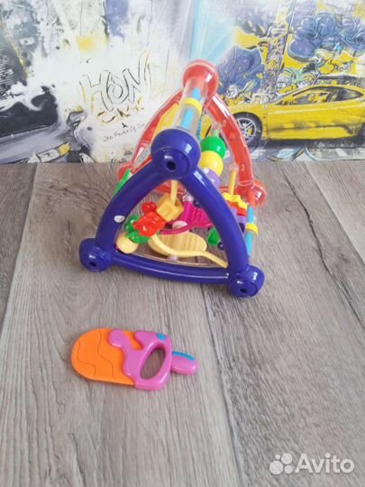 Развивающие игрушки