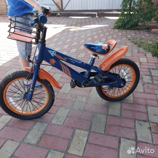 Детский велосипед