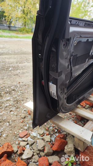 Водительская дверь bmw 5 e60