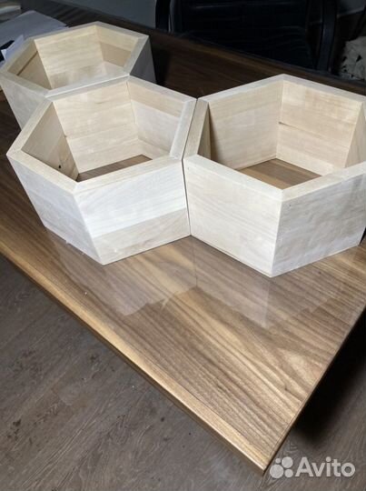 Полка сота настенная