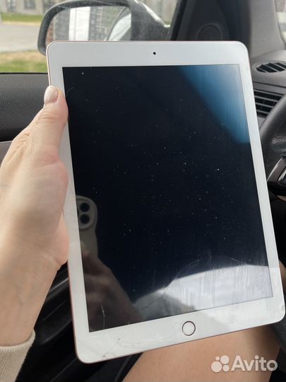 Планшет apple iPad 6 32 гб