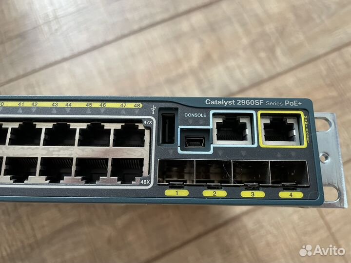 Коммутатор Cisco Catalyst, 48 x FE (PoE)