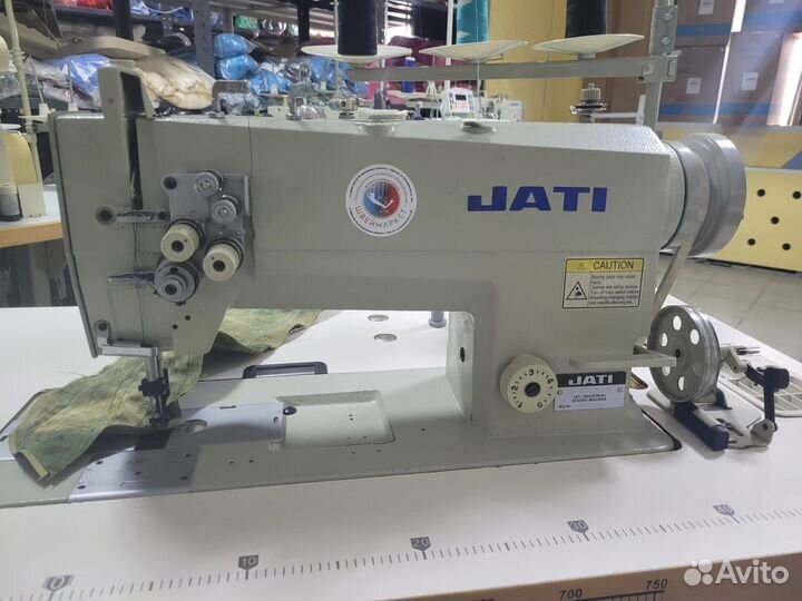Двухигольная швейная машина Jati 6842-005 Б/У