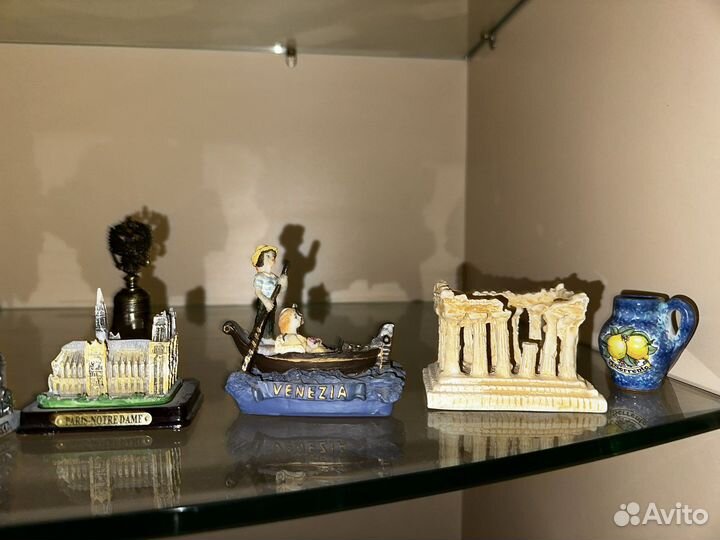 Фарфоровые статуэтки