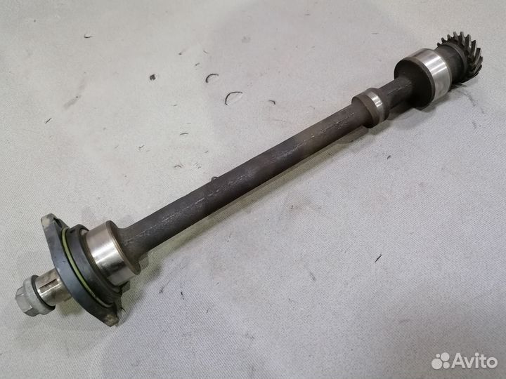 Вал масляного насоса 1.8 SF VW Golf II 1983-1992