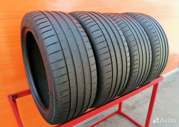 Michelin Pilot Sport 4 235/45 R18 100W