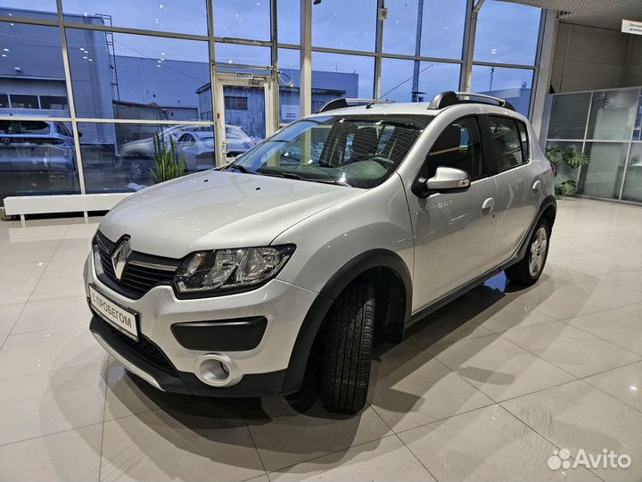 Renault Sandero Stepway 1.6 МТ, 2017, 37 571 км