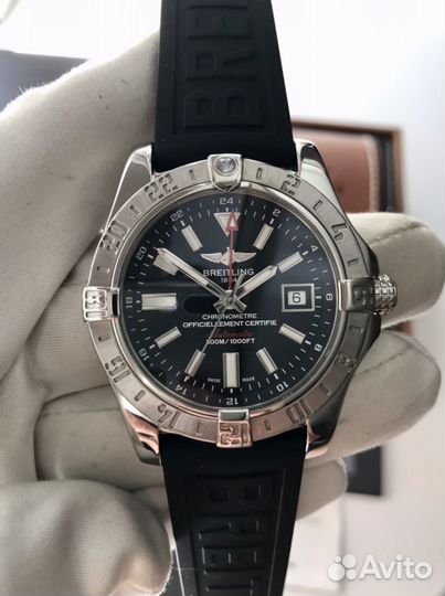 Breitling Avenger 2 GMT