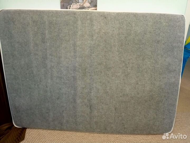 Матрас 140х200 бу пружинный односторонний