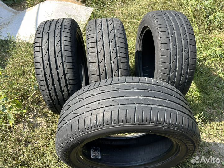 Bridgestone Dueler H/P 235/55 R17