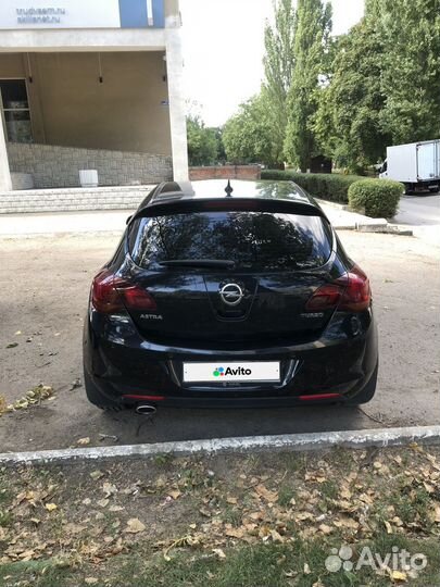 Opel Astra 1.6 AT, 2010, 145 000 км