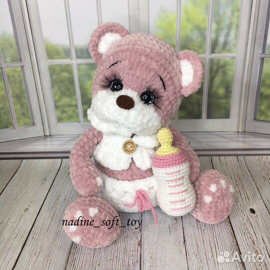 Вязаная игрушка мишка