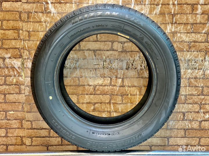 Bridgestone Blizzak VRX 185/60 R14 89S