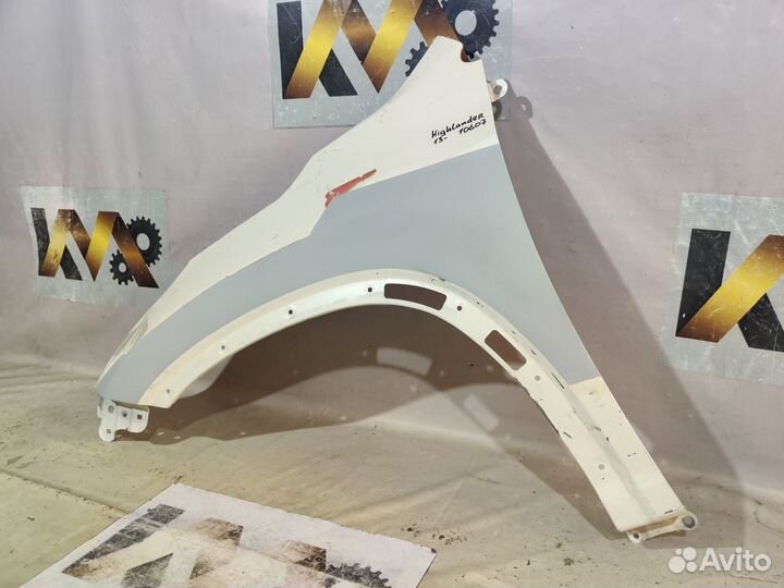 Toyota Highlander 13- Крыло левое переднее Бу